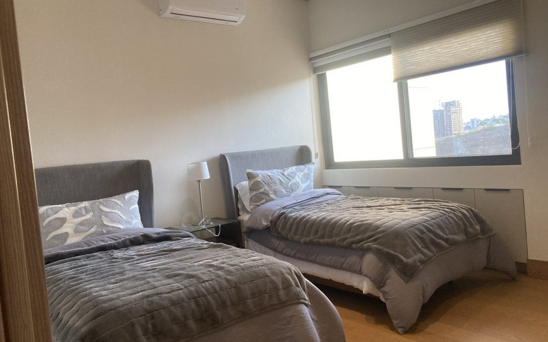 Departamento de lujo, Calle Garza Zada