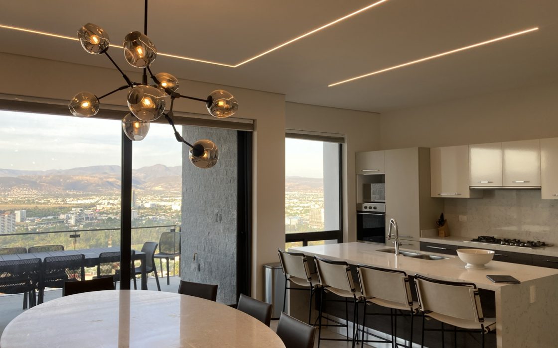 Departamento de lujo, Calle Garza Zada