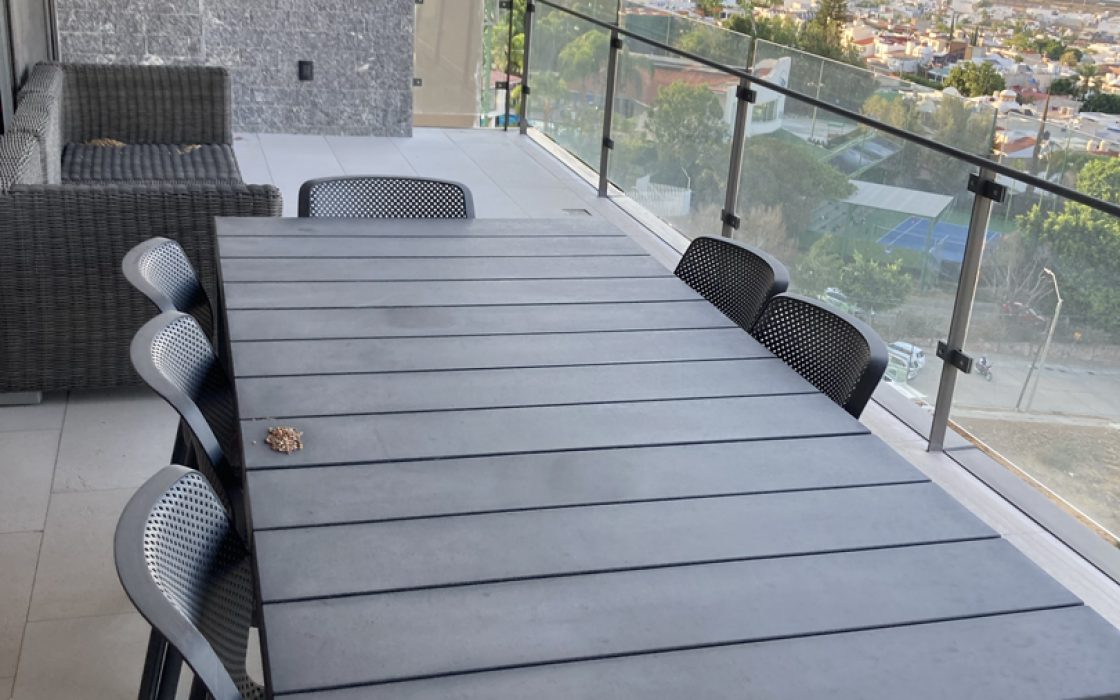 Departamento de lujo, Calle Garza Zada