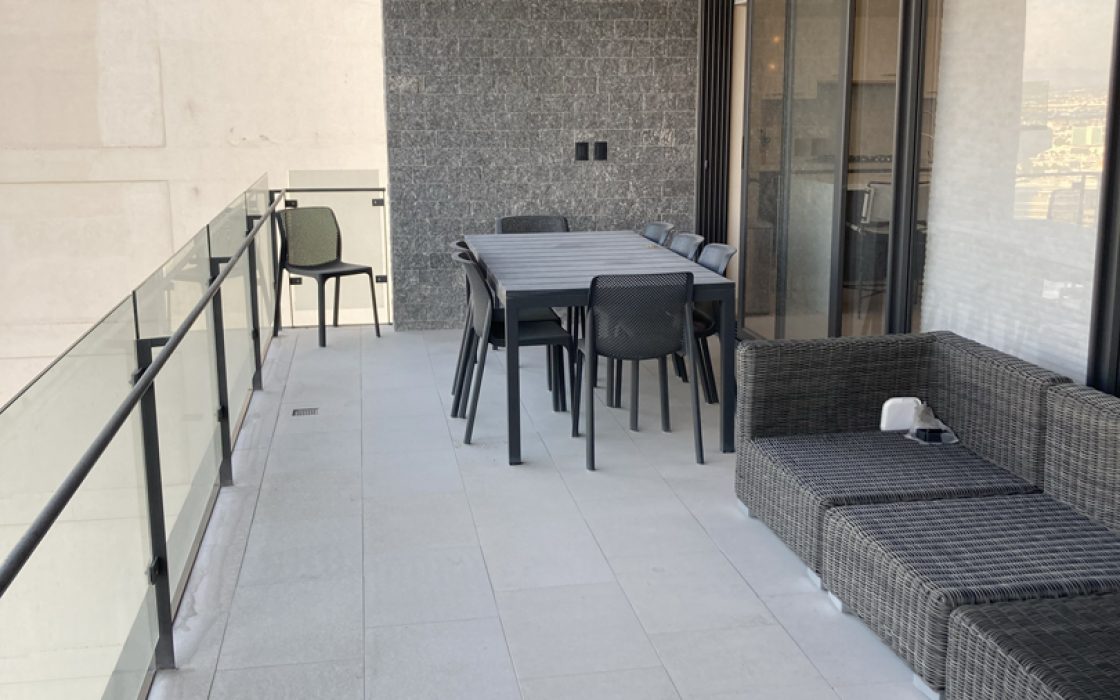 Departamento de lujo, Calle Garza Zada