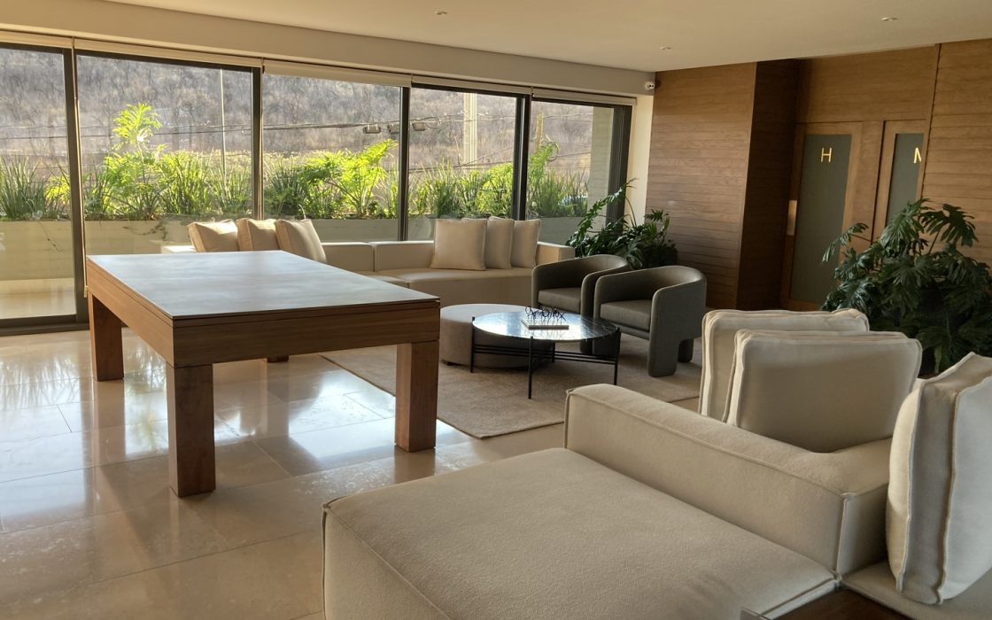 Departamento de lujo, Calle Garza Zada