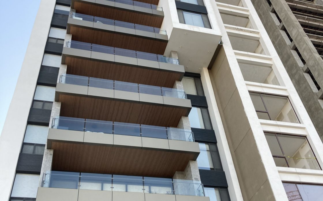 Departamento de lujo, Calle Garza Zada