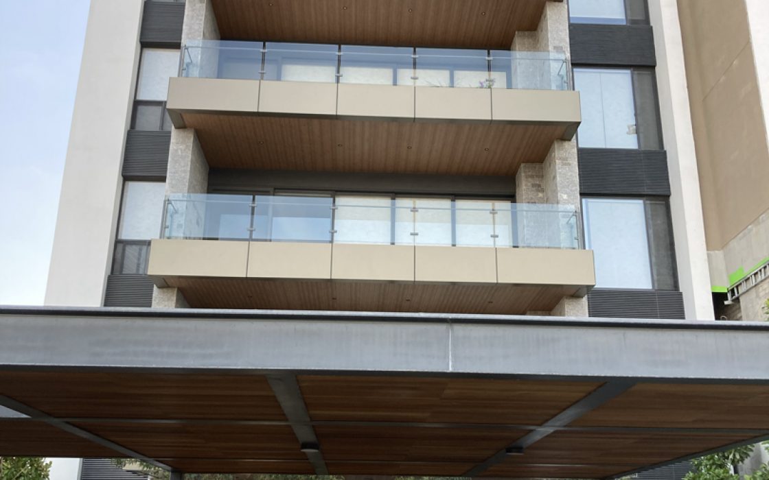 Departamento de lujo, Calle Garza Zada