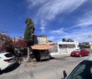 Casa en Valle del Dorado con Local