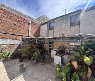 Casa en Valle del Dorado con Local