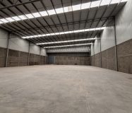 Bodegas industriales y comerciales  (Fco villa esq Morelos)