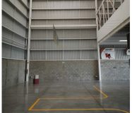 Nave de Exhibicion con Mezzanine