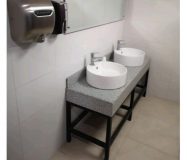 Nave de Exhibicion con Mezzanine